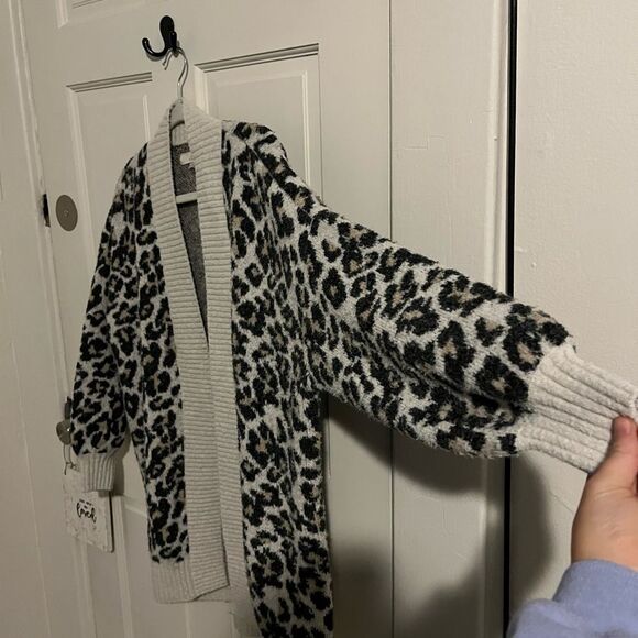 Loft Leopard Print Cardigan with Balloon Sleeves Wool Blend Size Small - Picture 8 of 8